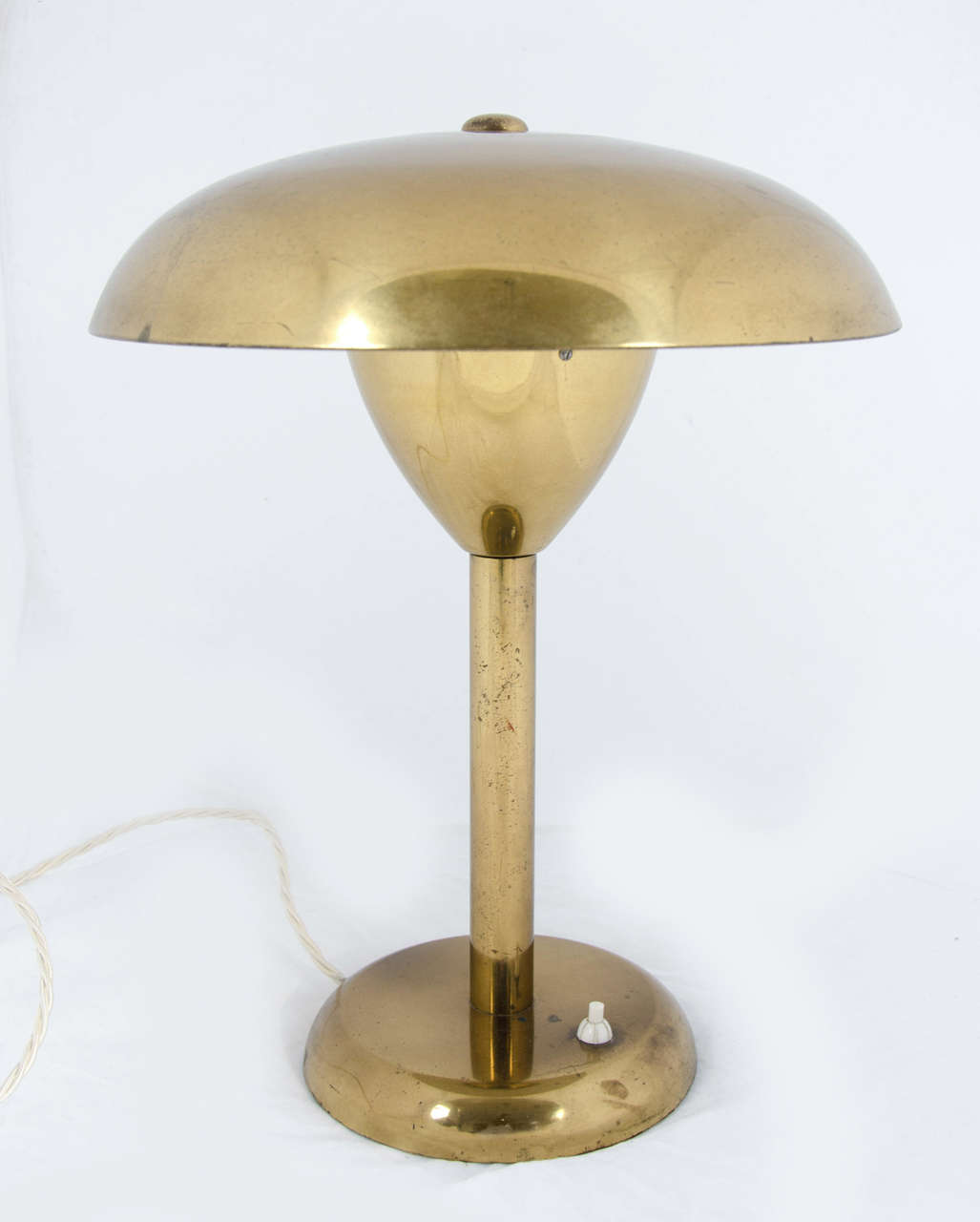 1950s Italian small brass desk lamp.