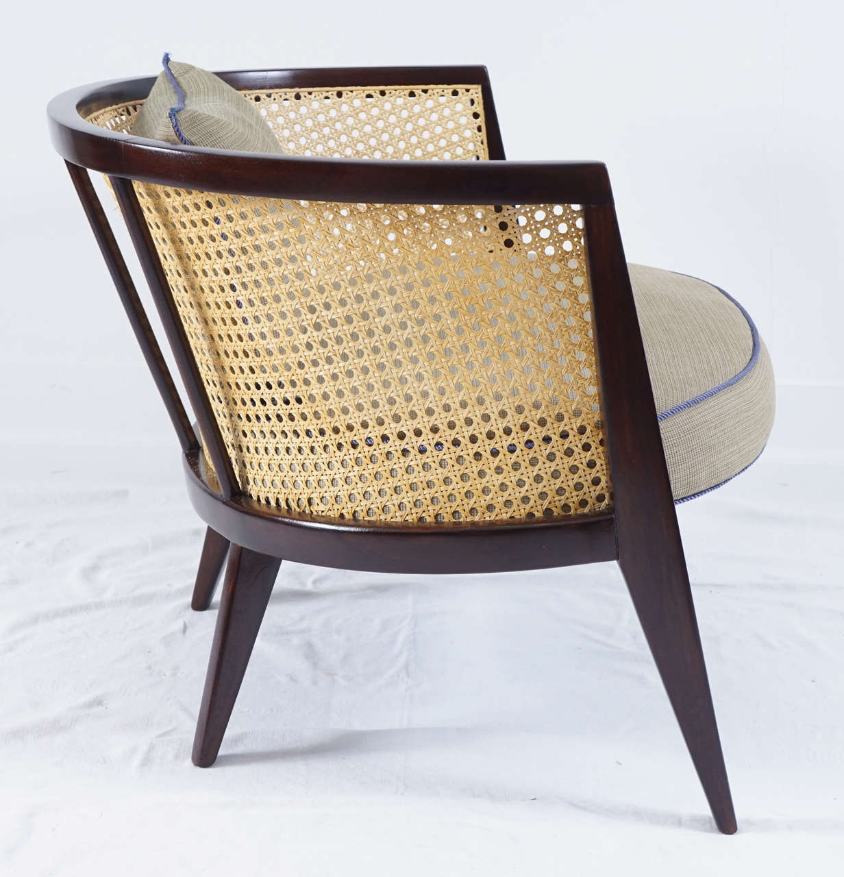 Mid-Century Modern a Pair of Wonderful Harvey Probber Hoop Chairs