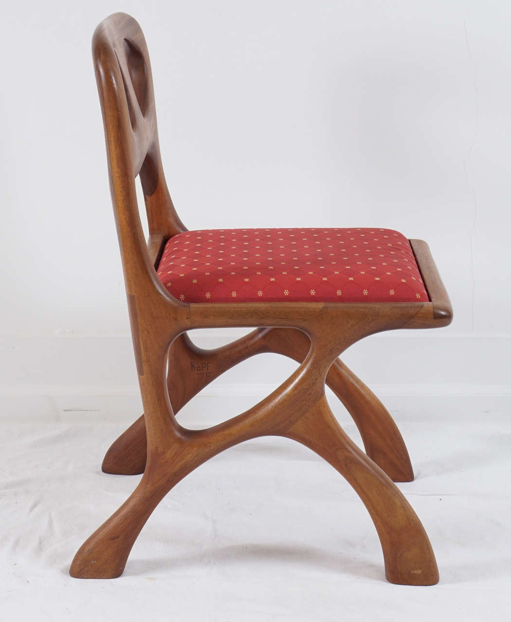 70's American craftsman walnut chairs only In Excellent Condition For Sale In Canaan, CT