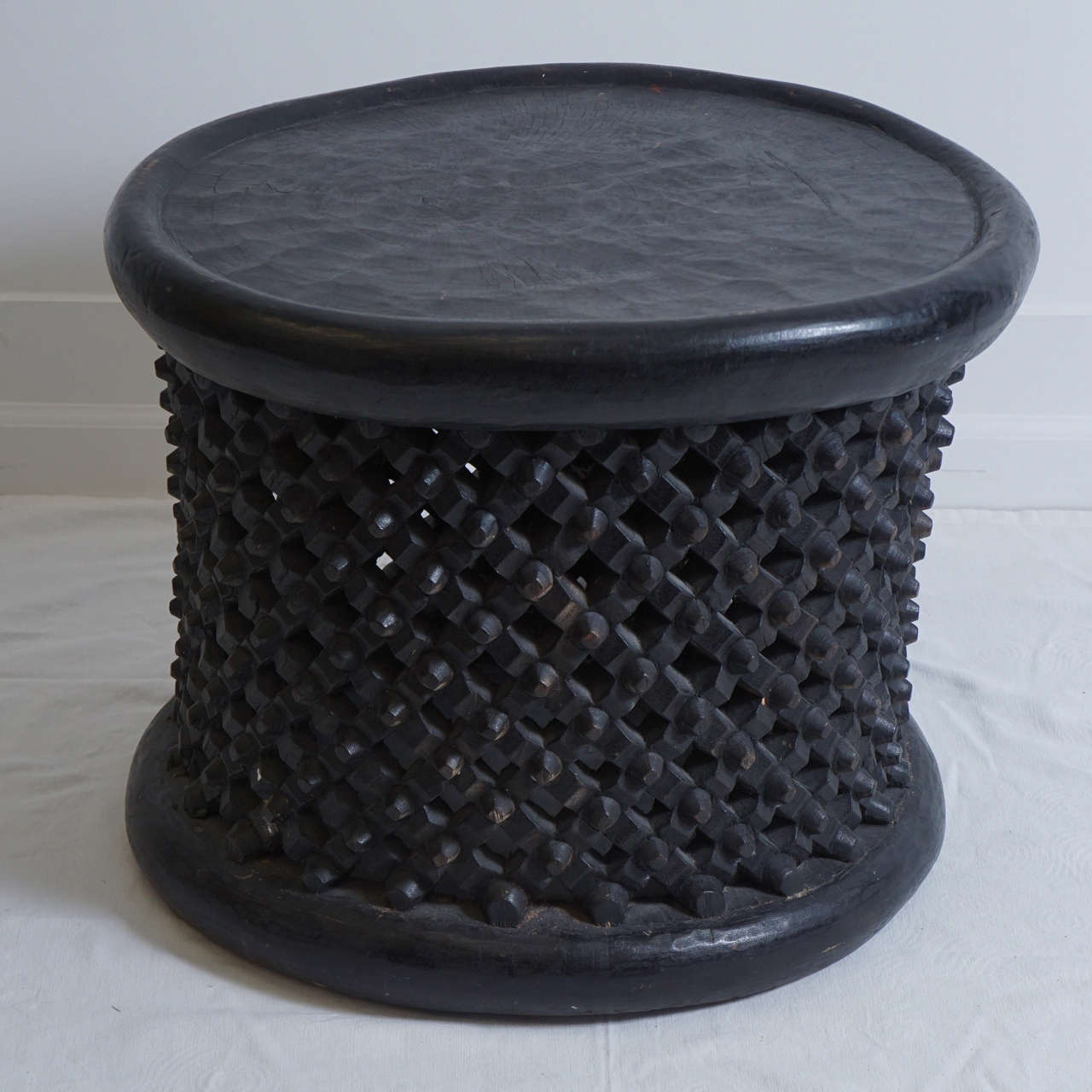 Tribal African Round Modern Spider Table