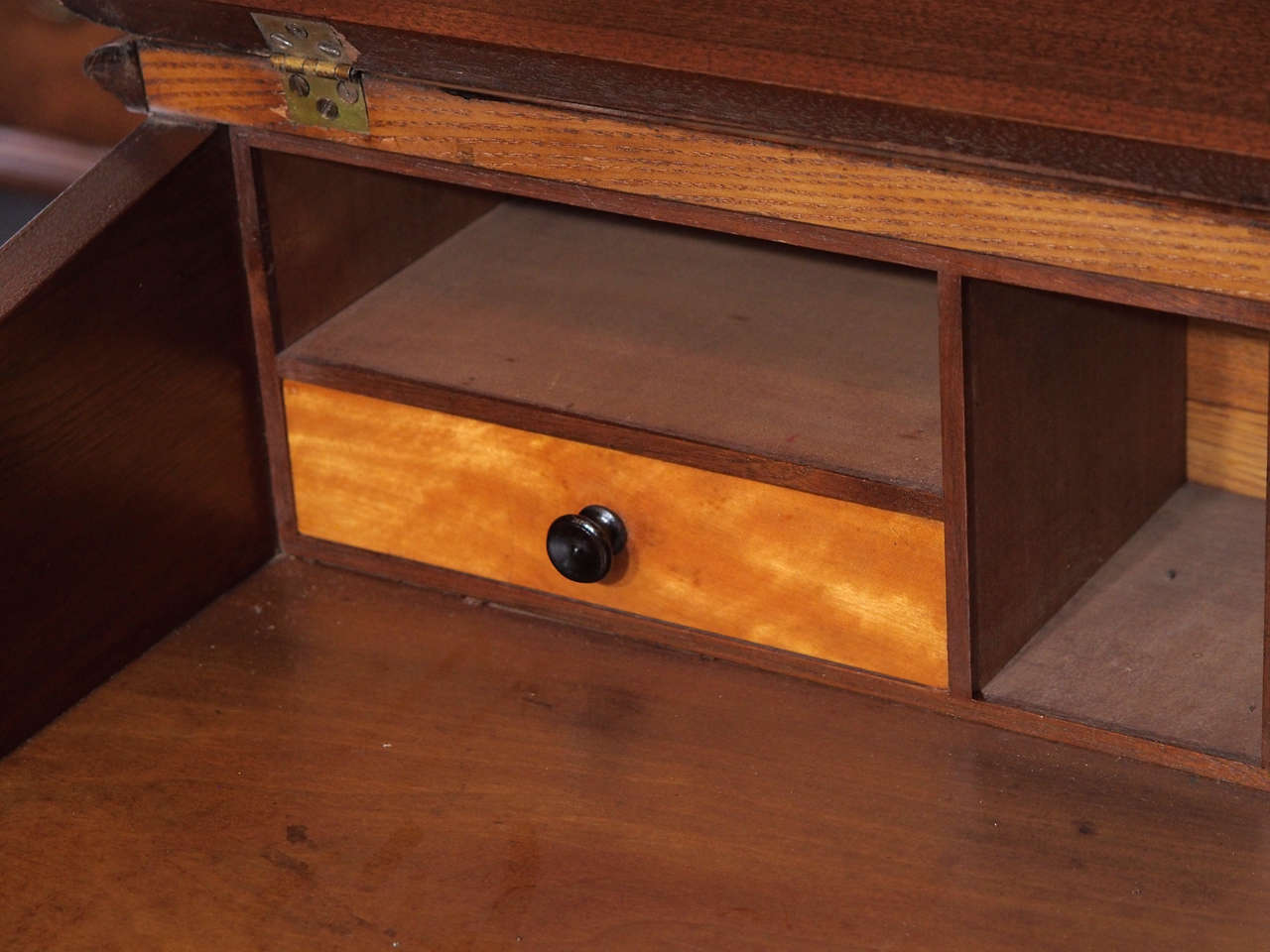 eastlake writing desk