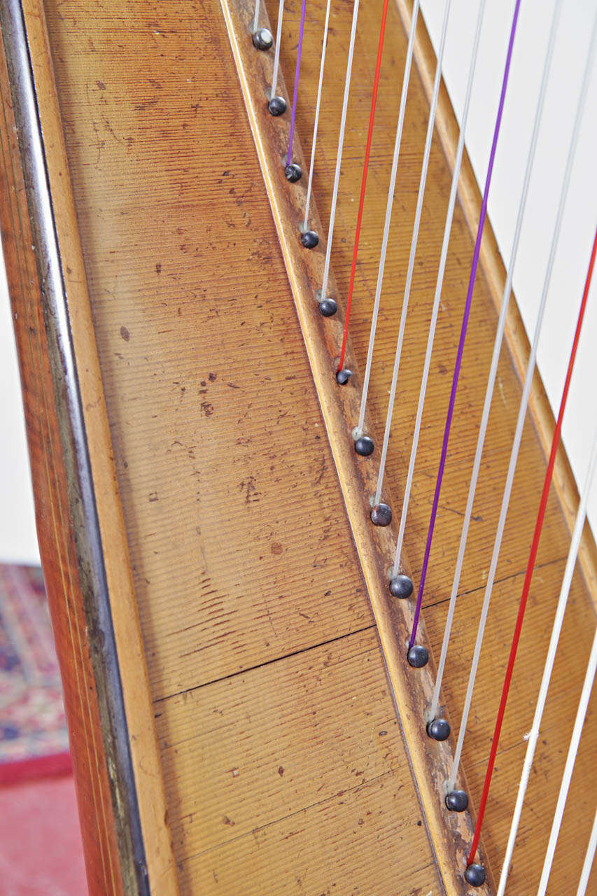 Early 19th Century French Maple and Gilt Double Action Harp by S. Erard, 1811 In Excellent Condition In Dallas, TX