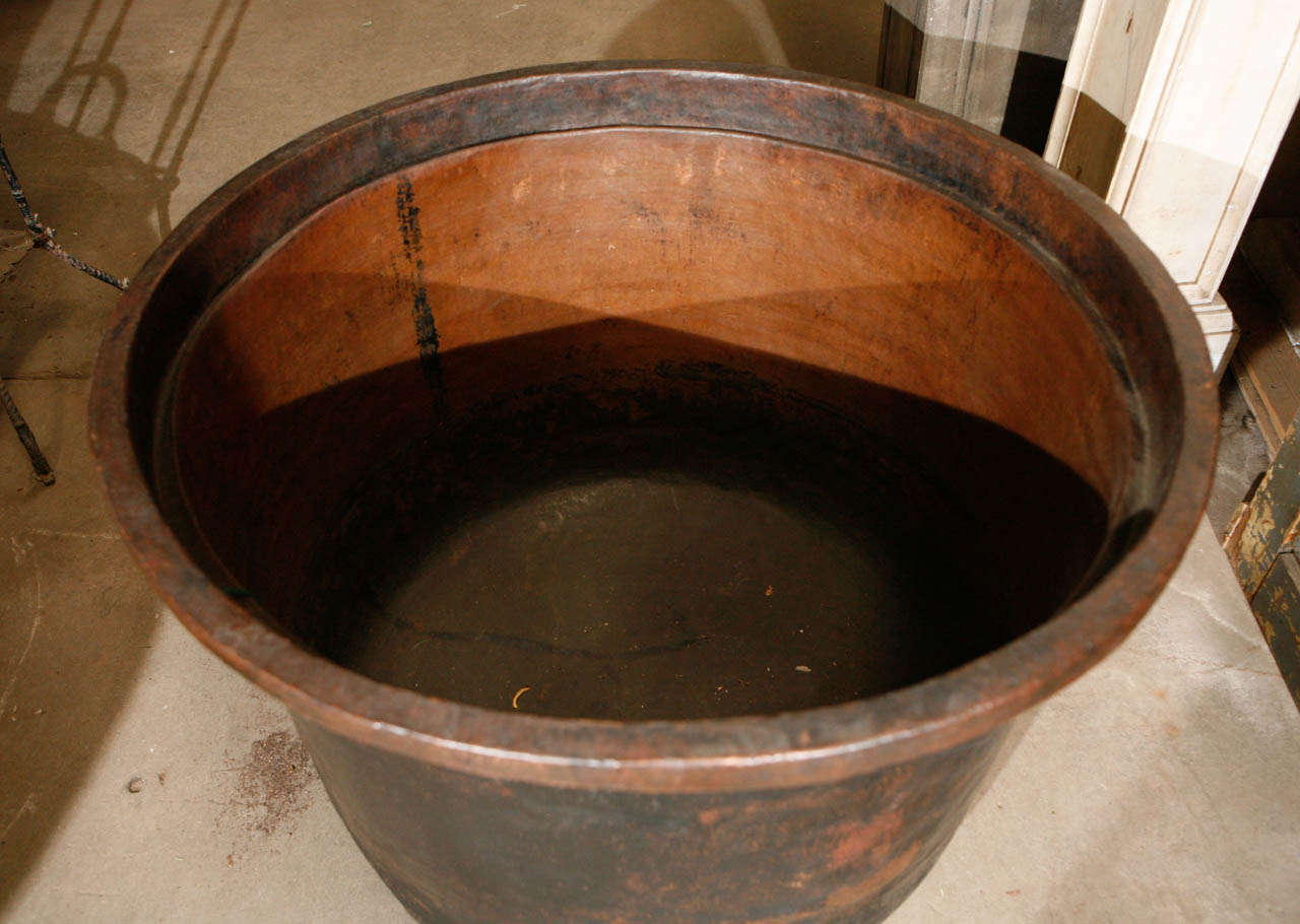 Antique Copper Vessel In Excellent Condition In Culver City, CA