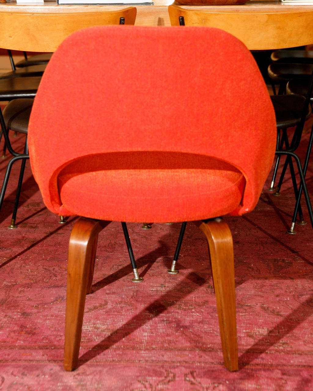 Saarinen Executive Chairs with Wood Legs by Knoll, Set of 6 1