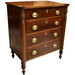 Late 19th century American Federal Style chest of drawers