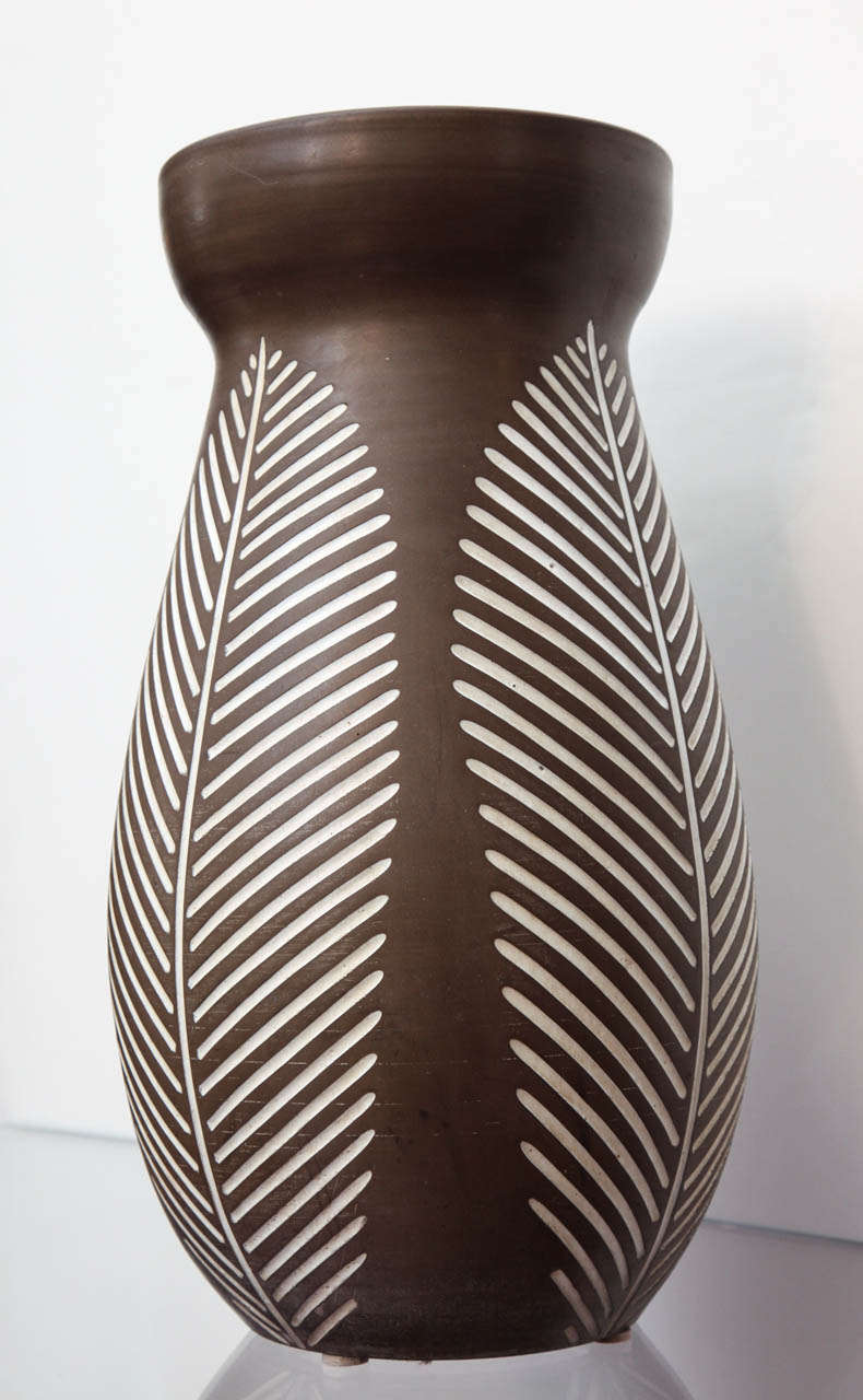 Zaccagnini Vase In Excellent Condition For Sale In New York, NY
