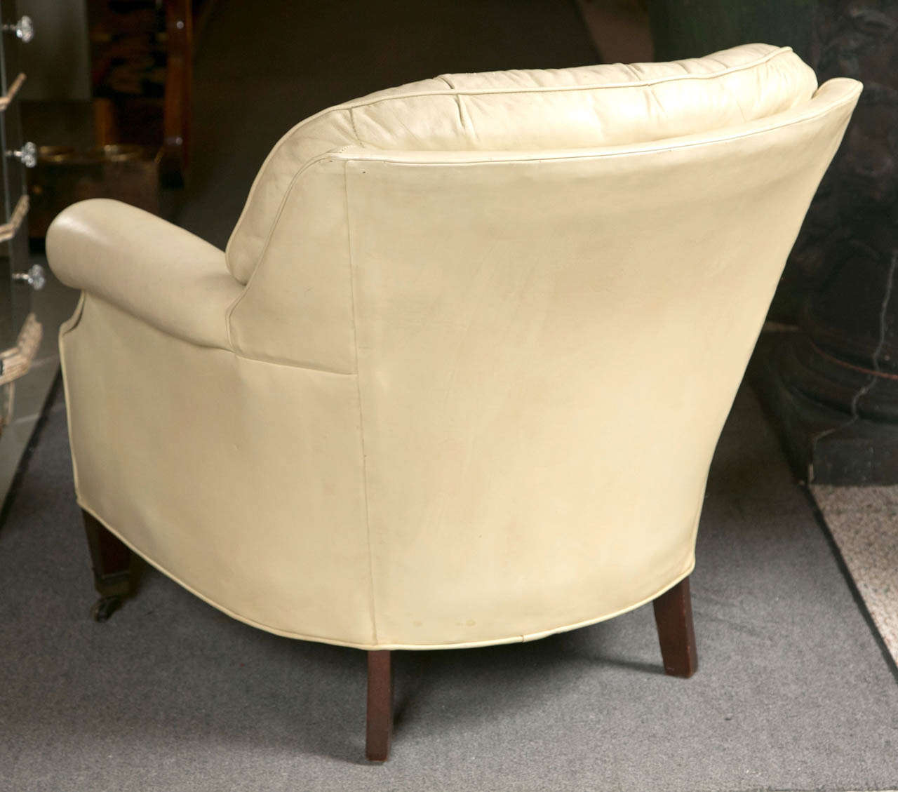 Pair of Vintage Tufted Leather Armchairs 3