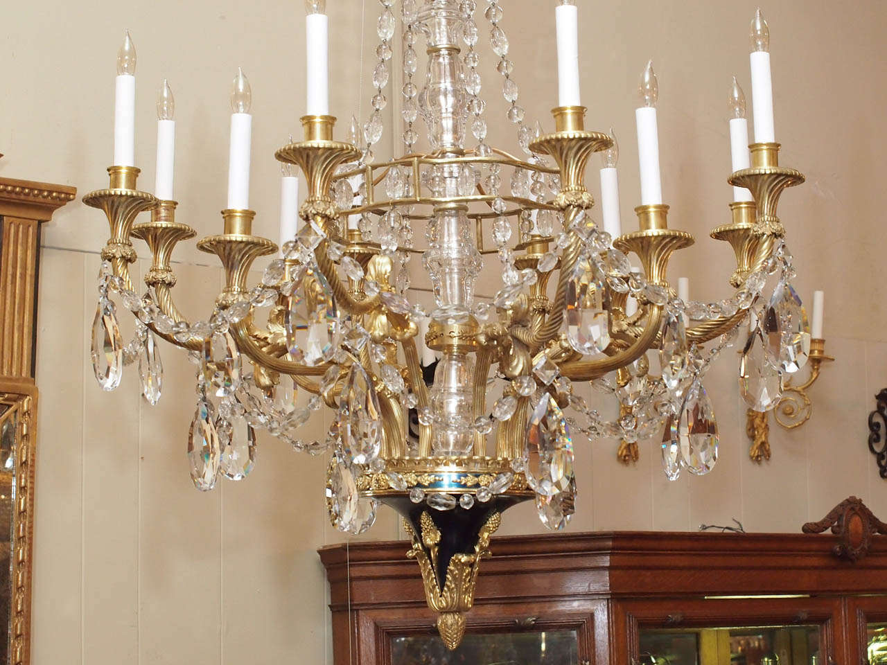 Antique French Crystal and Fine Ormolu Chandelier, circa 1890s 1