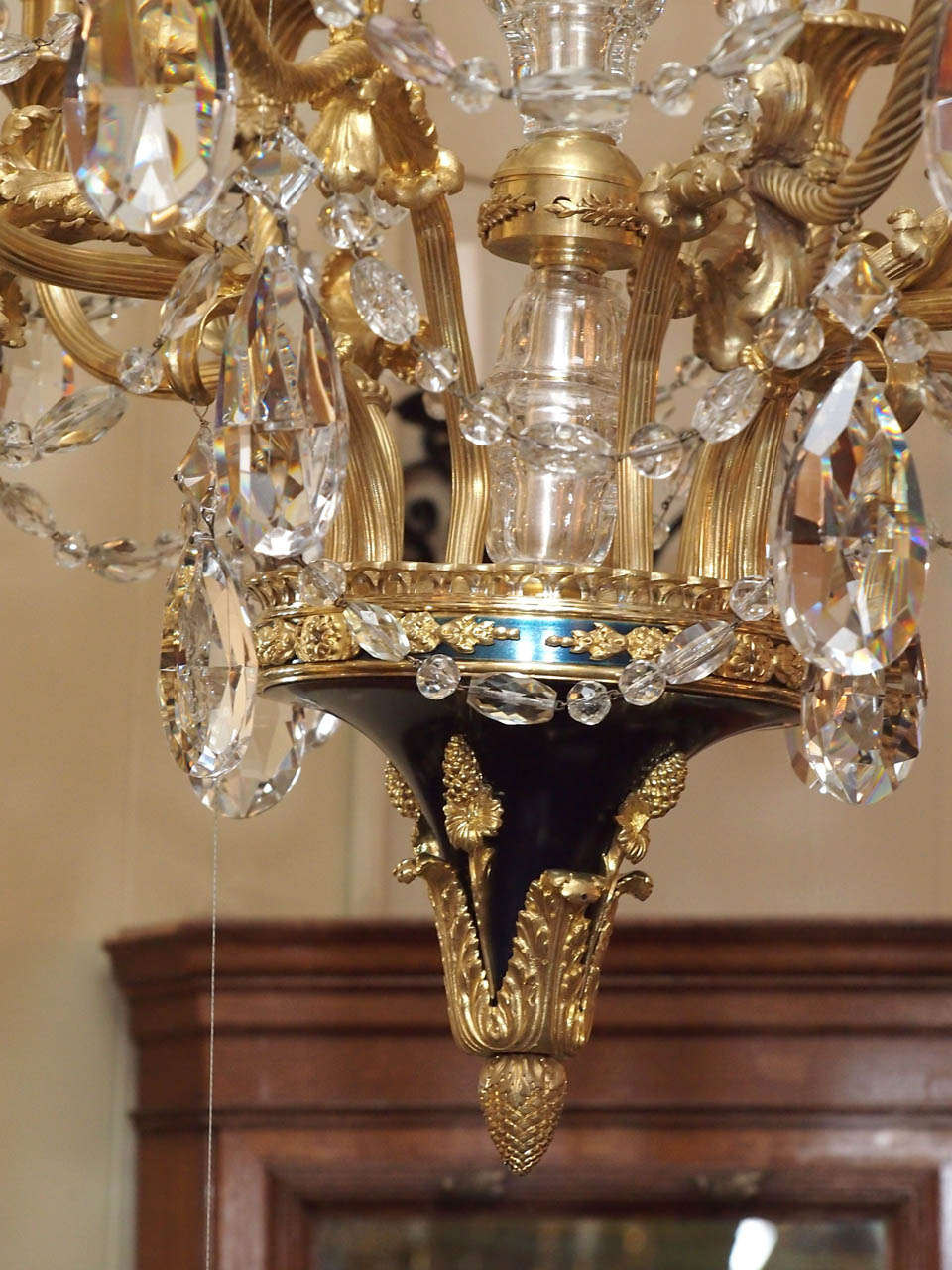 Antique French Crystal and Fine Ormolu Chandelier, circa 1890s 3