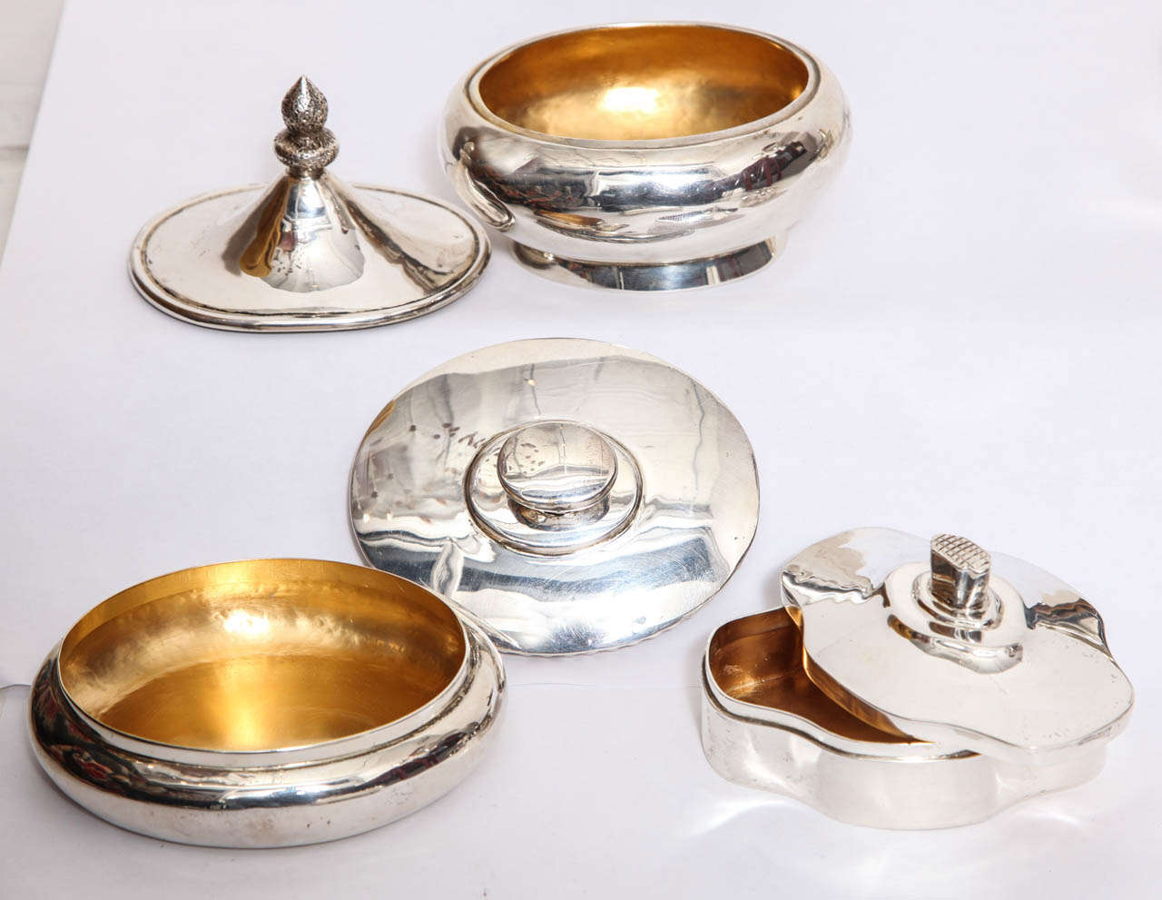 William Seitz Group of Sterling Silver Boxes In Excellent Condition In New York, NY