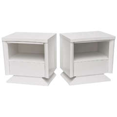 Pair of Mid Century Modern 1960's White Lacquered Bedside Tables