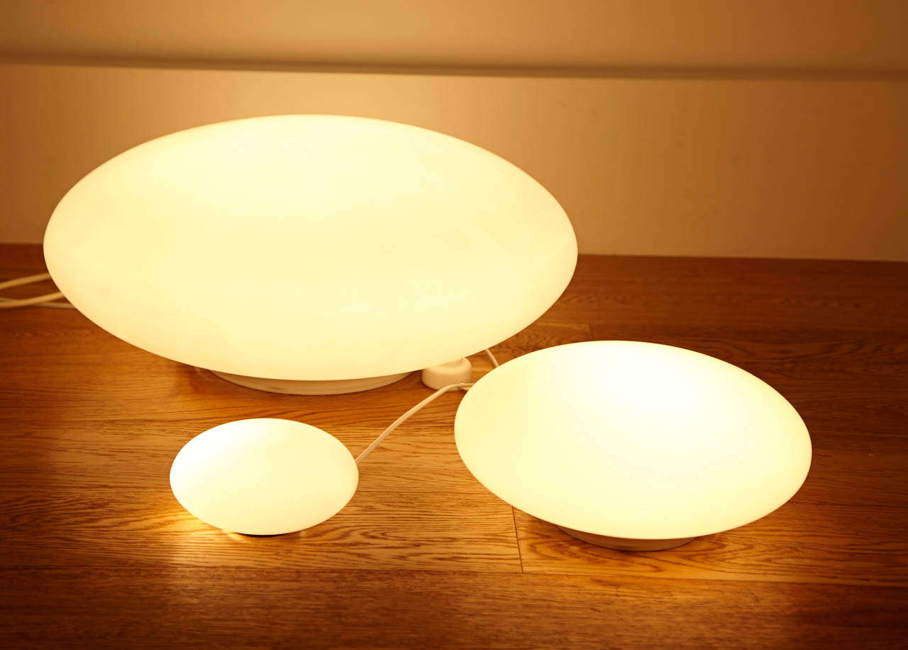 Set of Three Lamps by Joseph-André Motte for Verre Lumière, 1975 For Sale 2