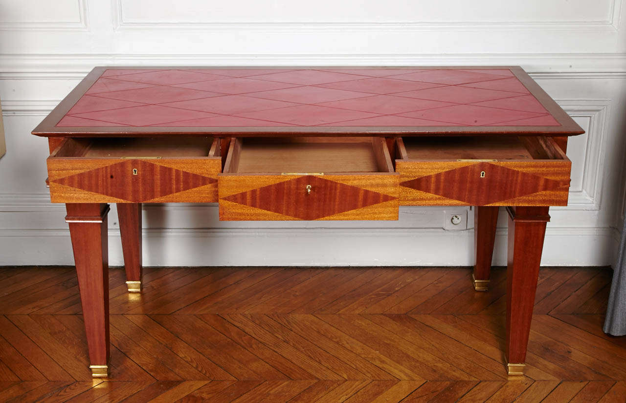 1940's Neoclassical Desk in the Style of André Arbus In Excellent Condition In Bois-Colombes, FR