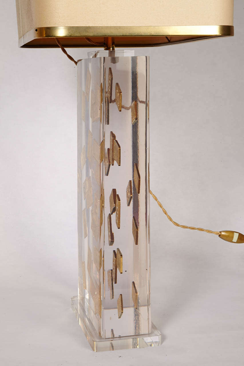 1980s Table Lamp with Inclusion in Lucite by Romeo For Sale 1