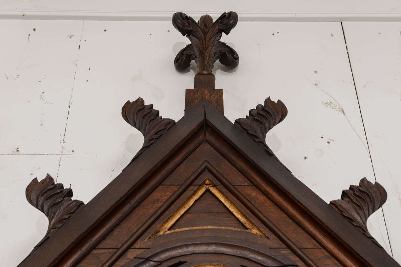 Gothic Mirror In Good Condition For Sale In West Palm Beach, FL