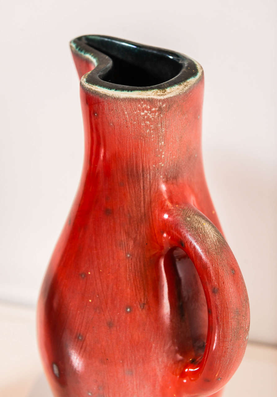 20th Century Georges JOUVE Pair Of Red Ceramic Pitchers For Sale