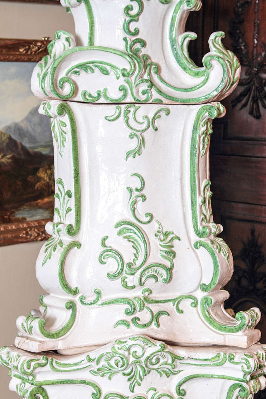 19th c French Fiance porcelain stove In Excellent Condition In Dallas, TX