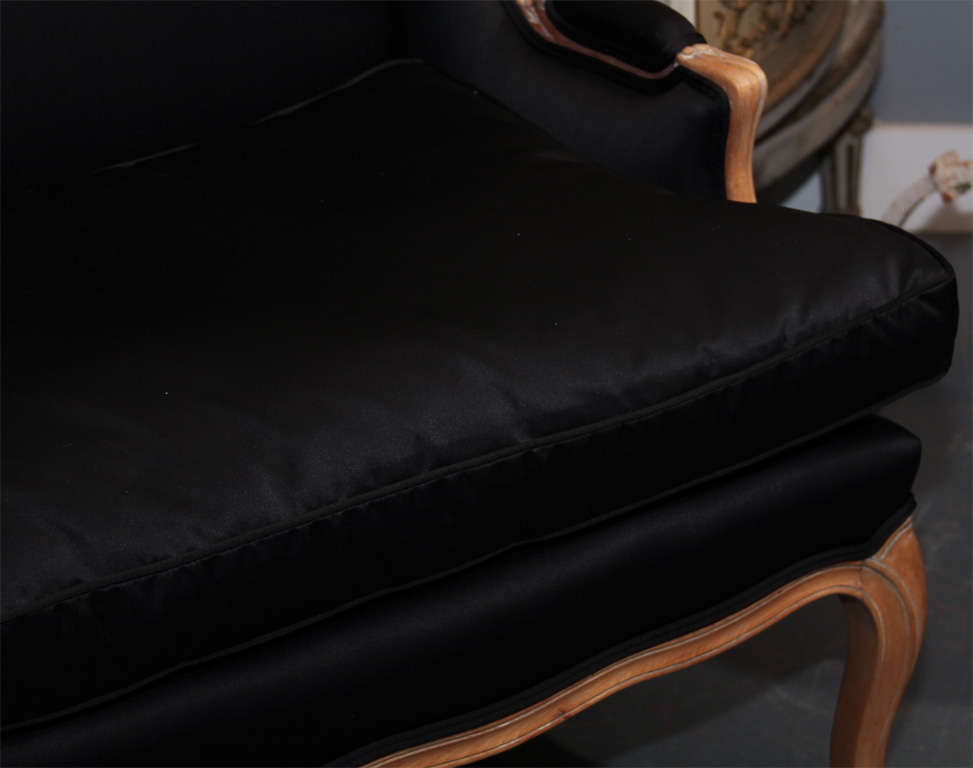 pair Black Satin Loveseats In Excellent Condition In Seattle, WA