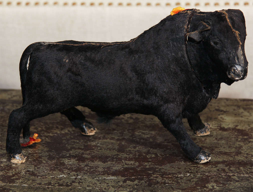 Bull Candy Container