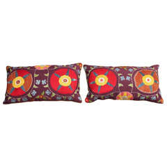 Retro single purple Suzani pillow