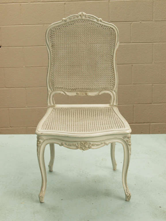Louis XV  style caned dining chairs In Excellent Condition In New Orleans, LA