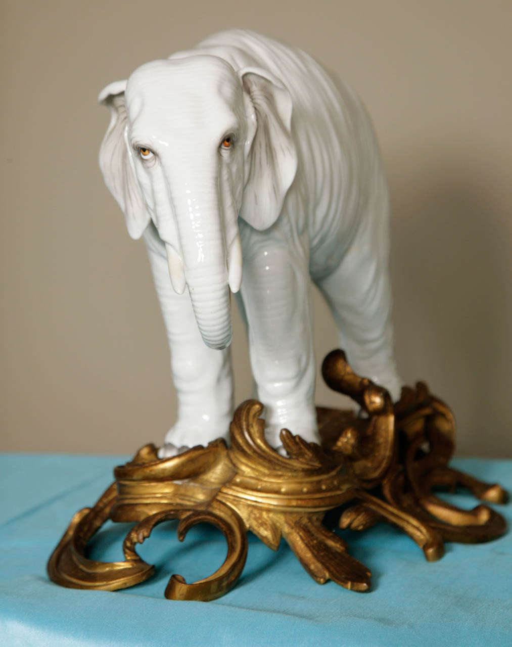A Large Porcelain Elephant in a Gilt Rococo Ormolu Base In Excellent Condition In London, GB