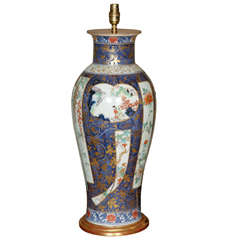 Antique A Large Lamped Japanese Early 18th Century Imari Elongated Vase