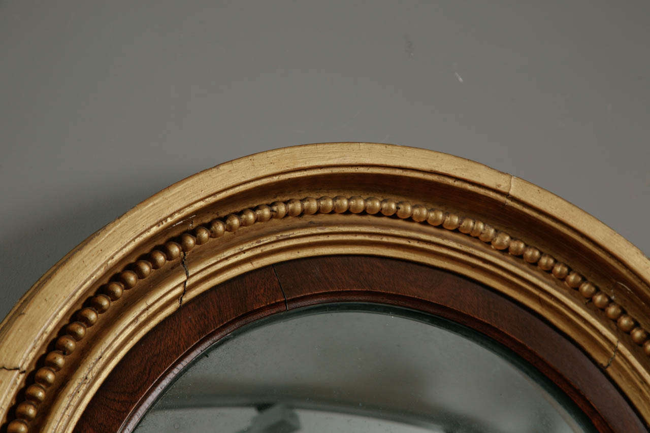 A Regency Giltwood Convex Girandole Mirror In Good Condition In London, GB