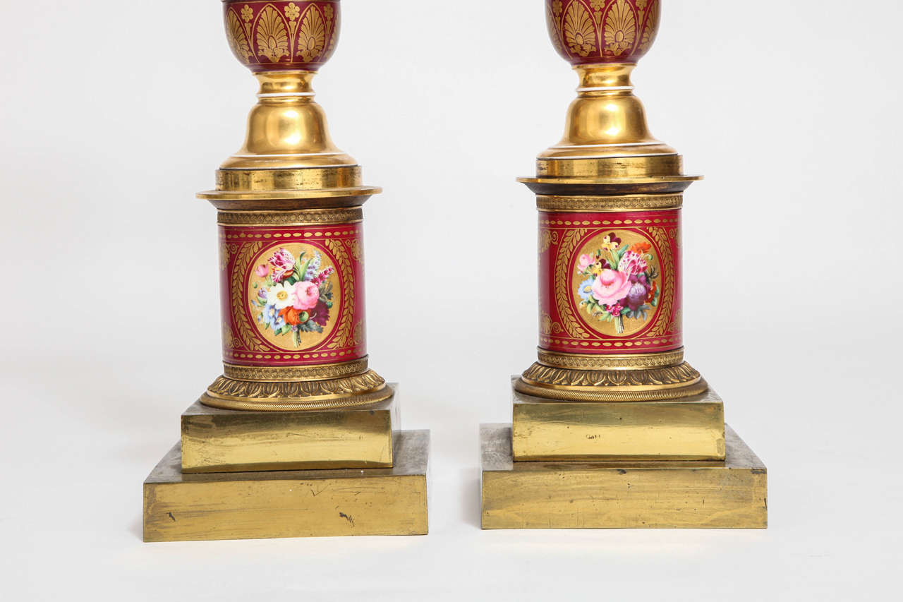 Pair of Antique French Empire Porcelain and Ormolu-Mounted Lamps For Sale 3