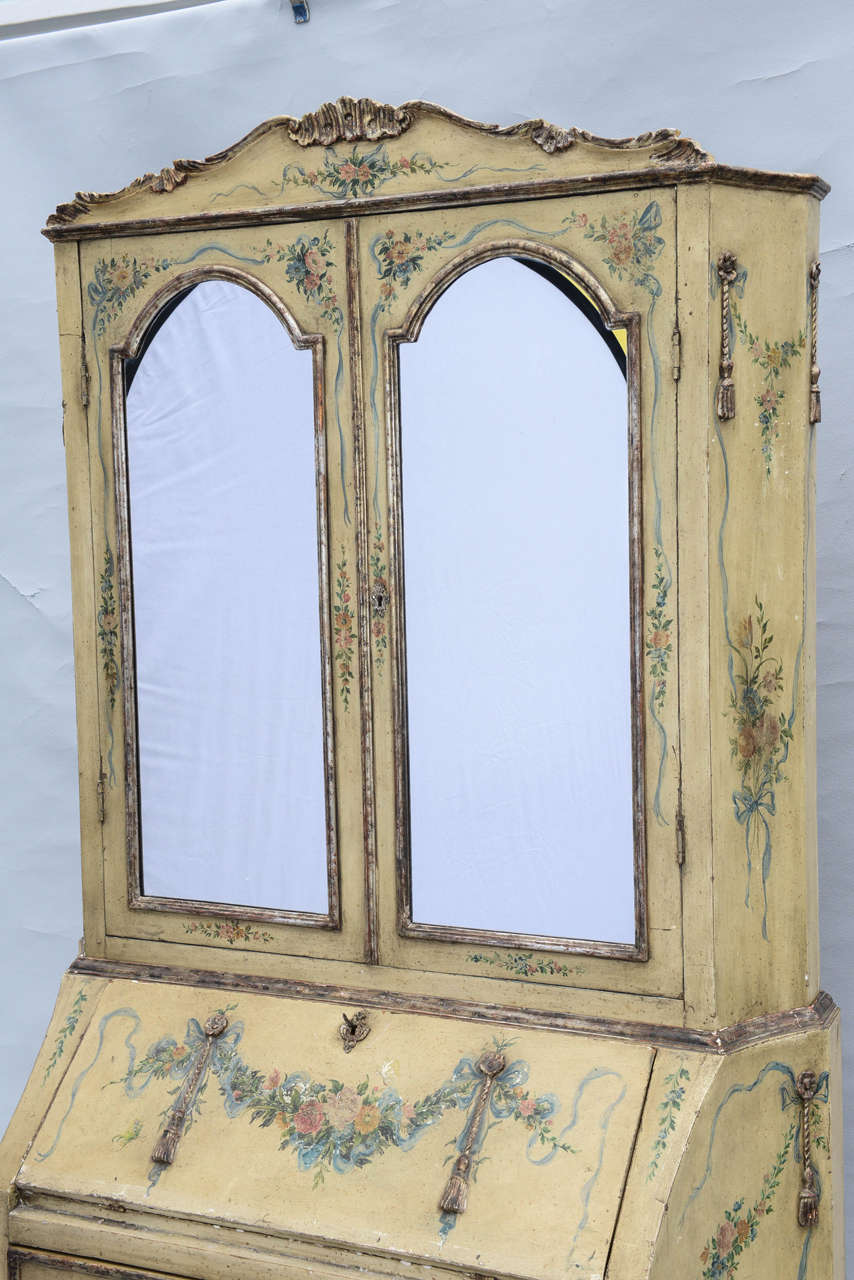 Italian Fine Hand-Painted Venetian 19th Century Secretaire For Sale