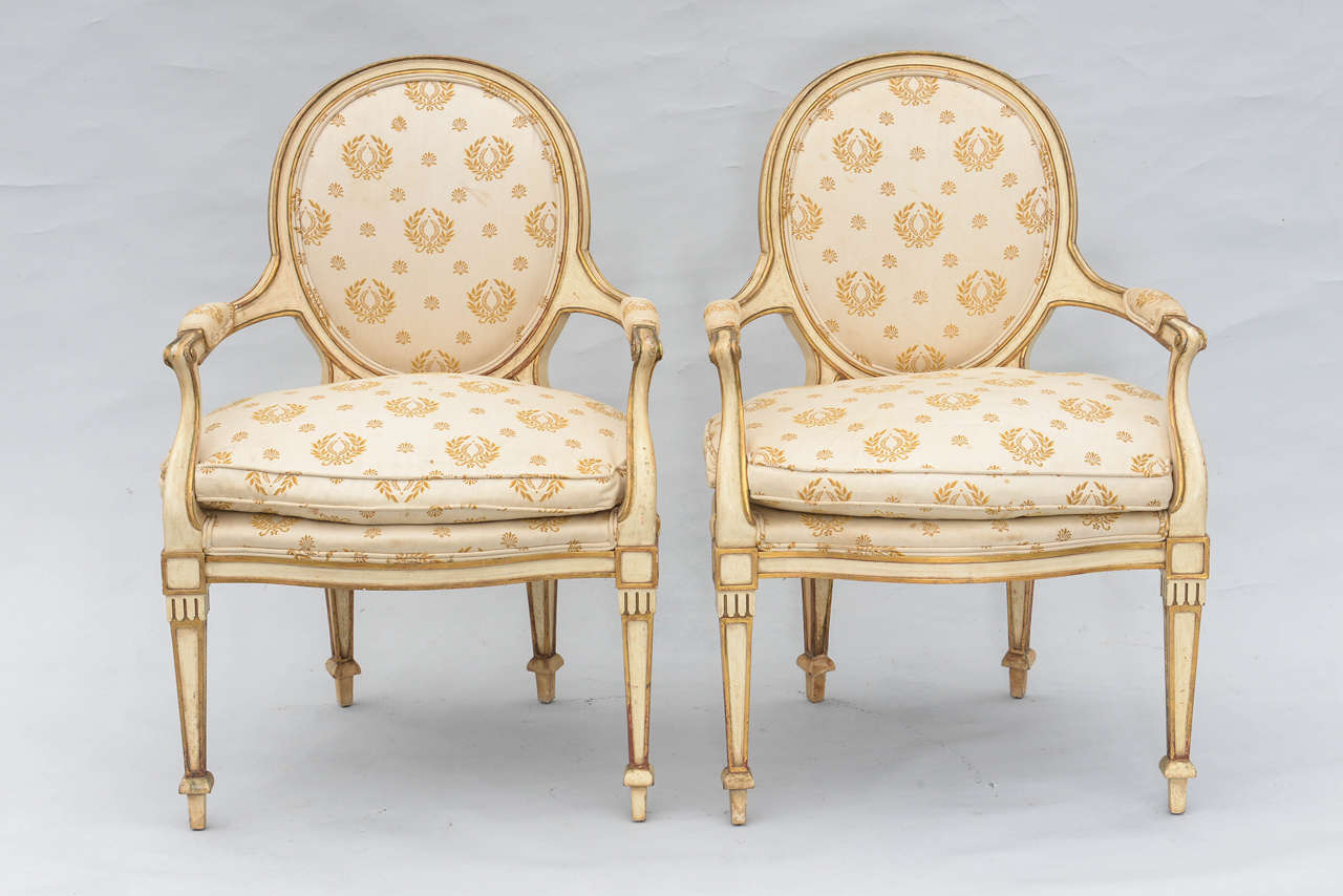 Pair of Painted and Parcel Gilt Italian Armchairs For Sale at 1stDibs