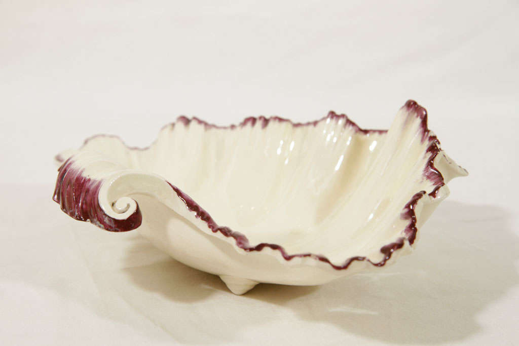 18th Century and Earlier Wedgwood 18th Century Creamware Shell