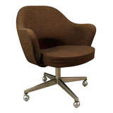 Classic Saarinen Executive Chair on Casters