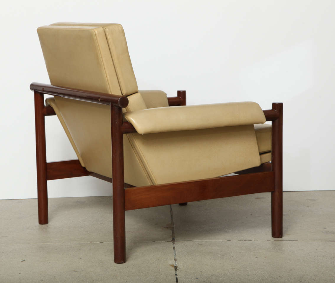 Mid-20th Century Elegant  Chairs by Dujo Cuba