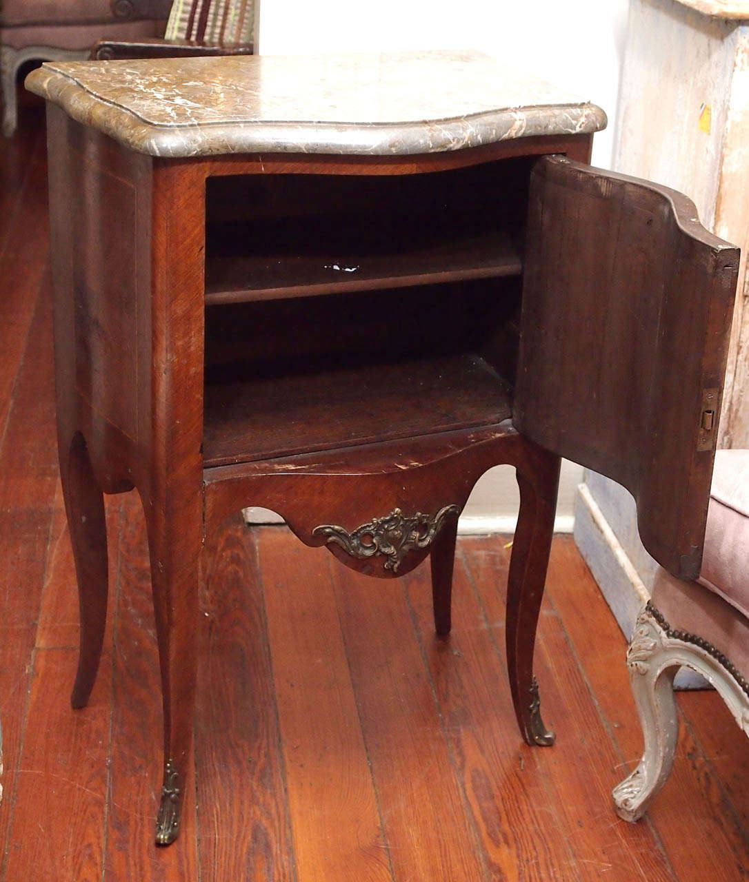 19th Century Louis XV Style Commode In Excellent Condition In New Orleans, LA