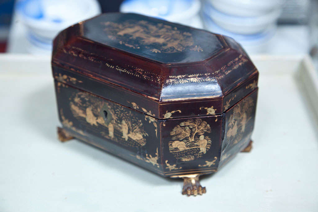 19th Century Chinese Export Lacquer Tea Caddy For Sale 2