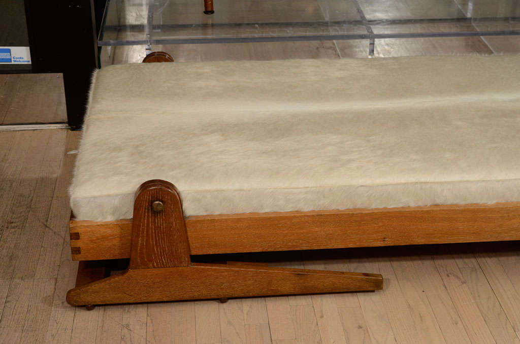 old day bed