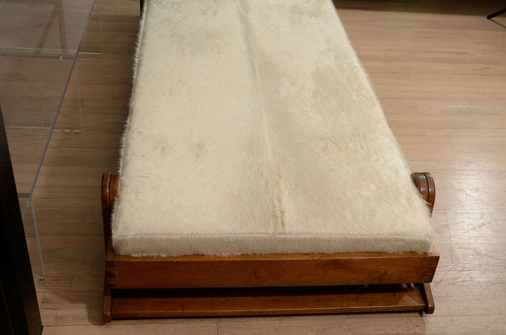 20th Century Maxime Old daybed