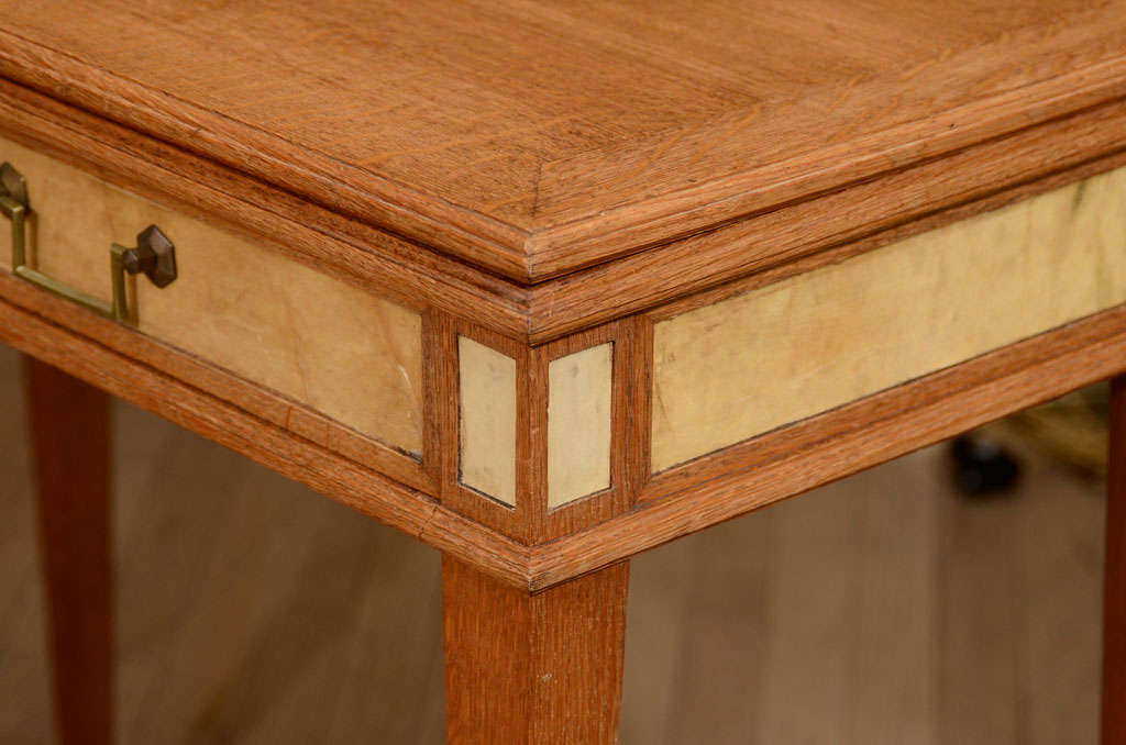 Flip-Top Console in Oak and Parchment 3