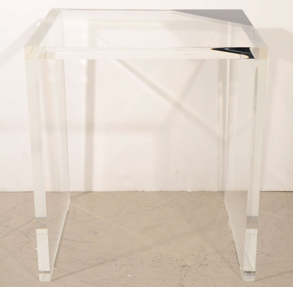Lion in Frost Lucite Nesting Tables 2