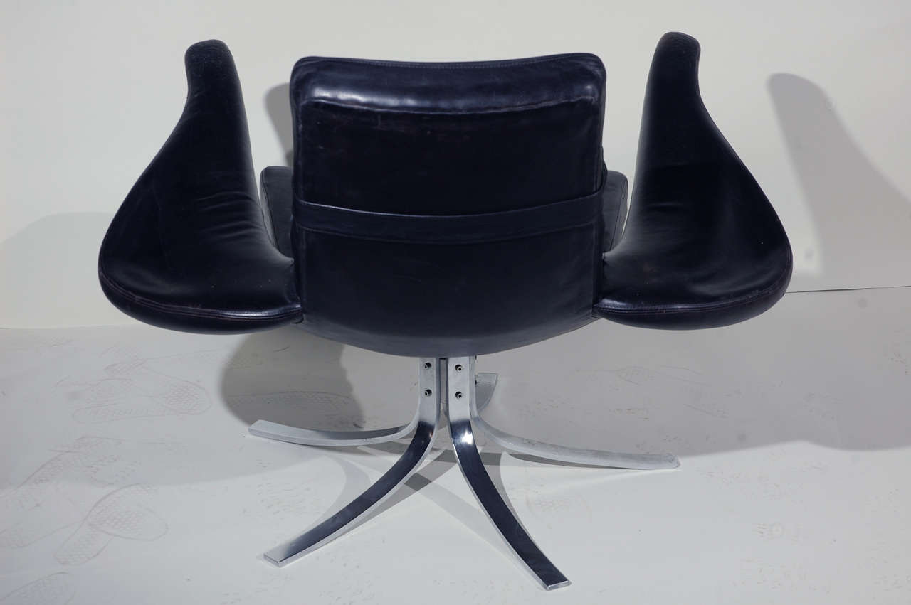 Seagull Chair In Good Condition For Sale In Los Angeles, CA
