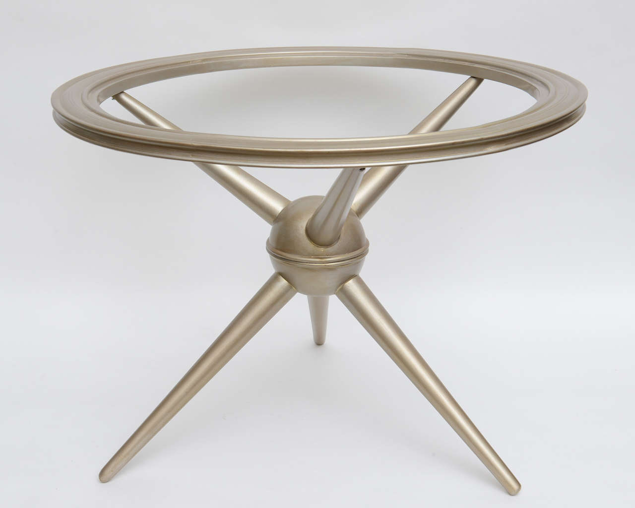 Space Age Mid-Century Modern mixed color silver lacquered Sputnik glass side table from Italy.
 