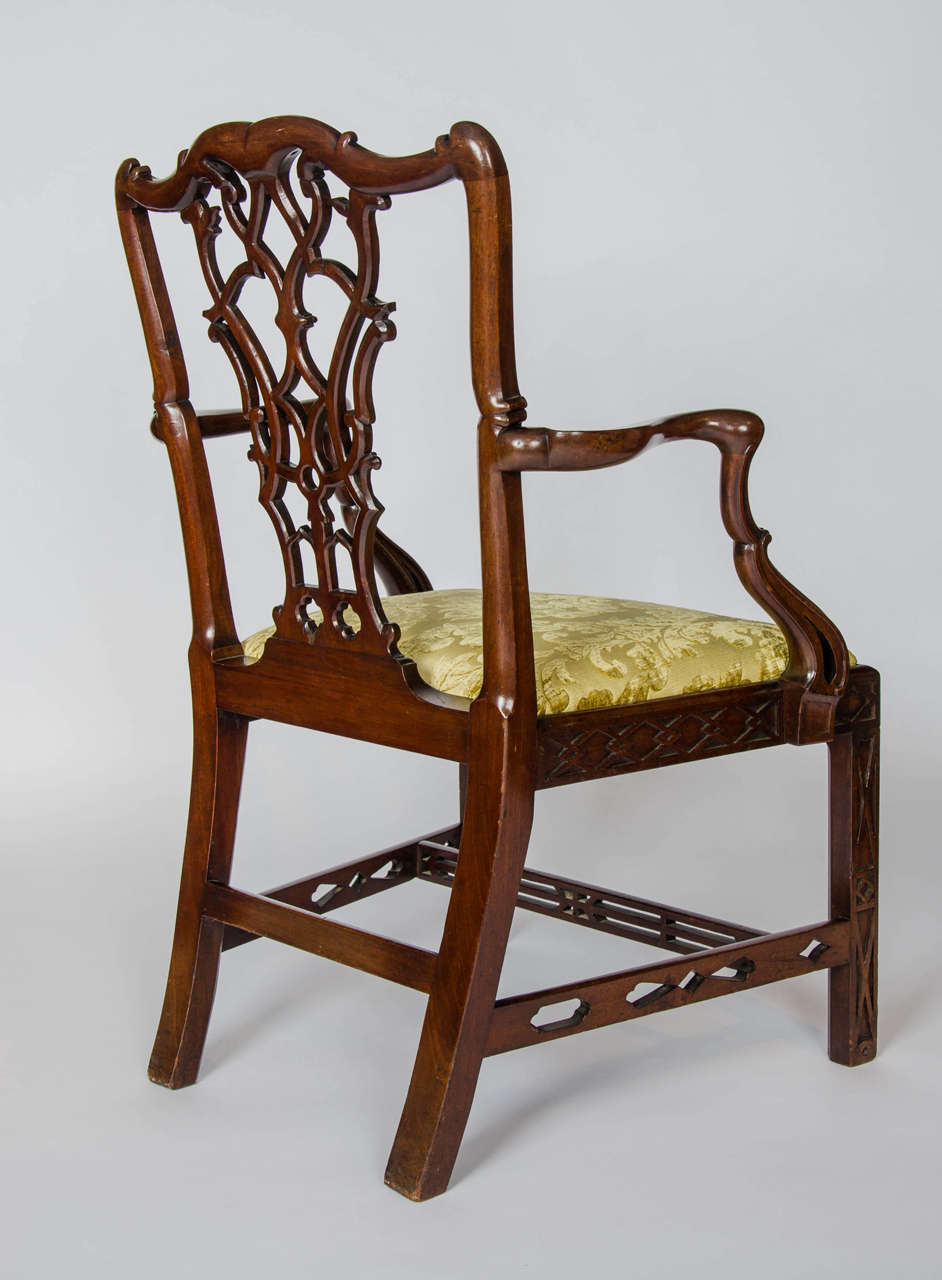 Set of Six 19th Century Centennial Dining Chairs In Excellent Condition For Sale In London, GB