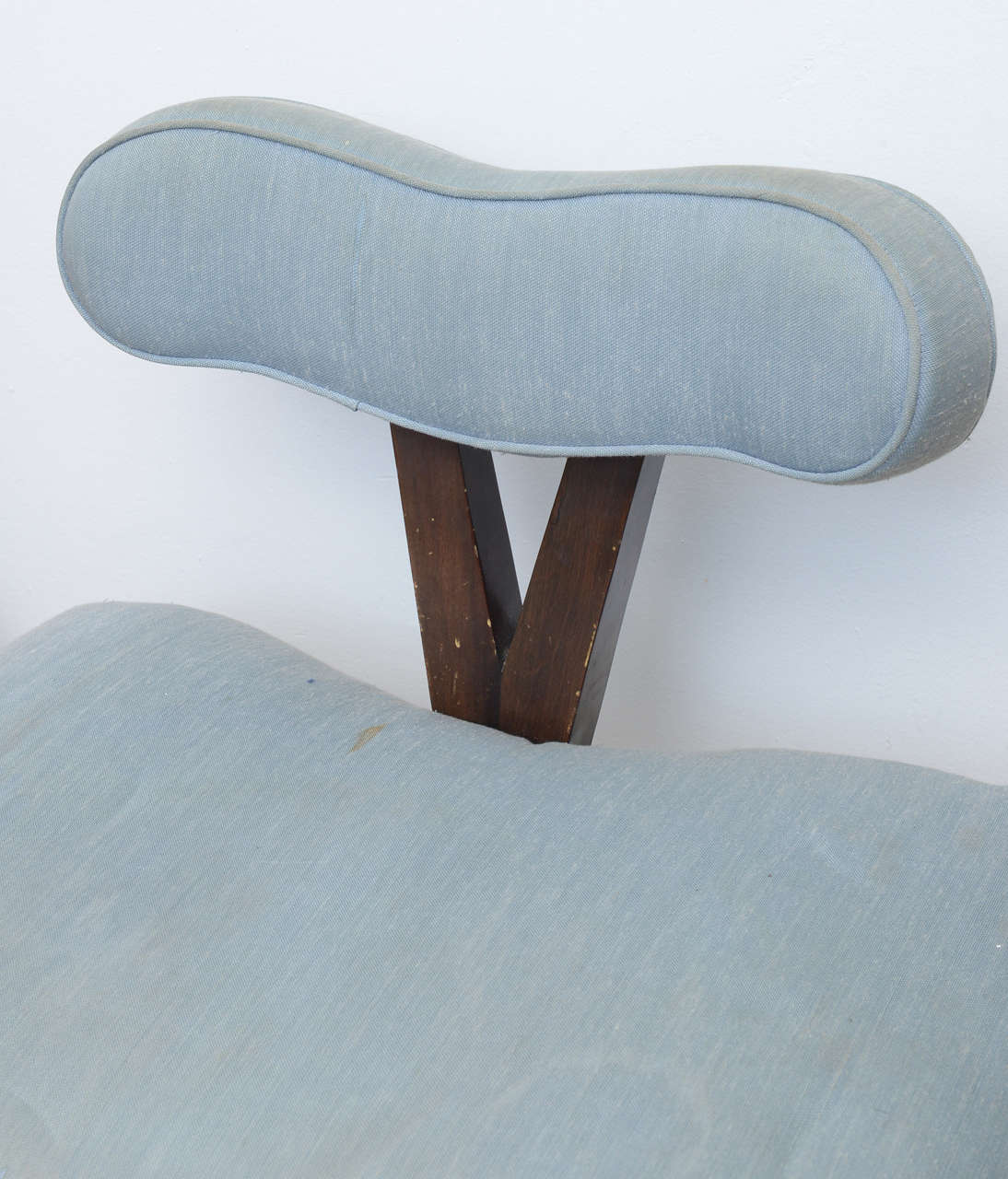 1940, Hollywood Regency Grosfeld House Midcentury Modern Slipper Chair In Fair Condition For Sale In Miami, FL