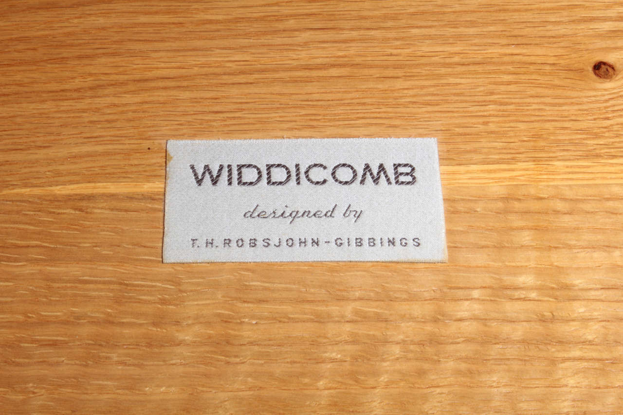 Mid-Century Modern T.H. Robsjohn-Gibbings Chest of Drawers for Widdicomb