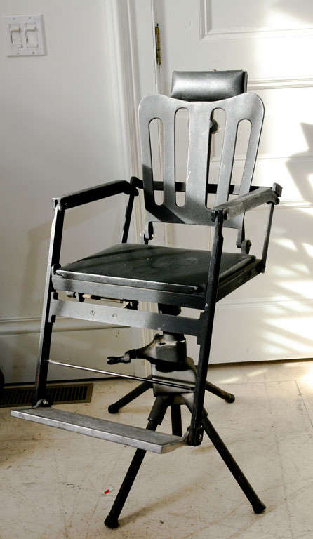 19th C. Cast-iron Portable Dentists Chair 6