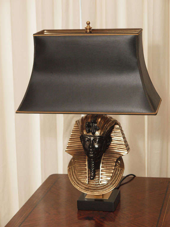 Pair three-light table lamps of exceptional quality in gilt bronze with square black bases and gold-backed black paper shades; measurements include the shades