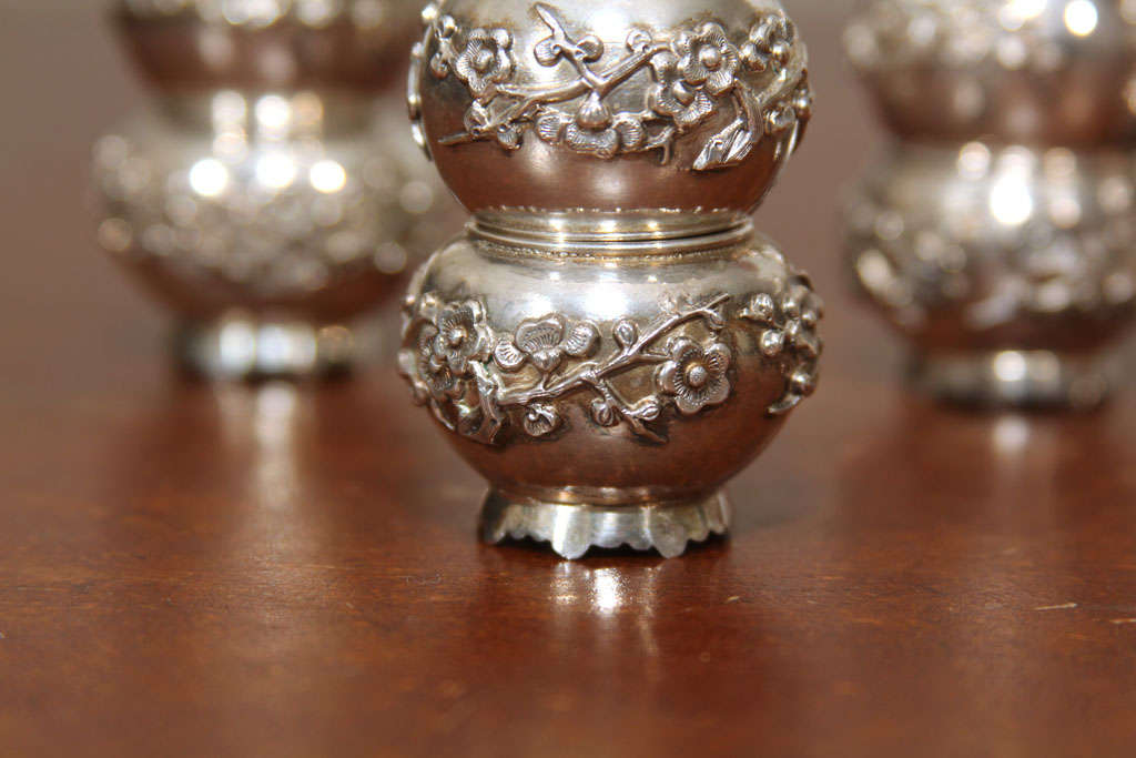 19th Century Set of 4 Japanese Silver Salt and Pepper Cellars For Sale