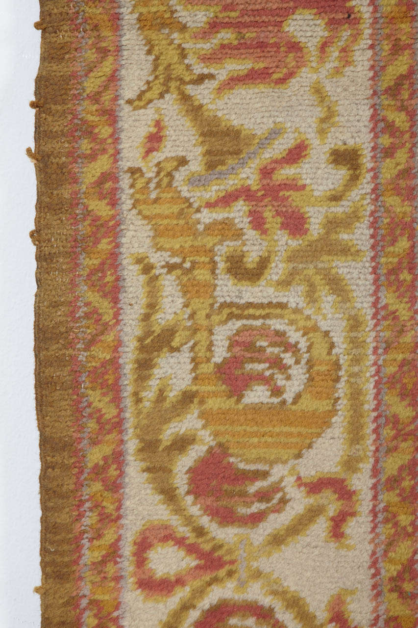 Hand-Knotted Vintage Spanish Cuenca Rug with Renaissance Wreath Pattern  For Sale