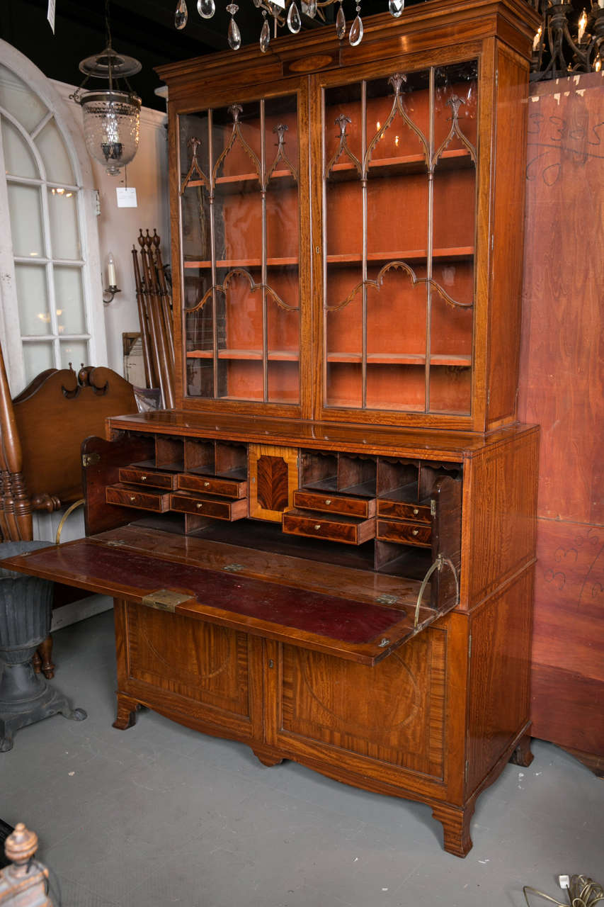 George III Satinwood Bookcase, circa 1790 For Sale 1